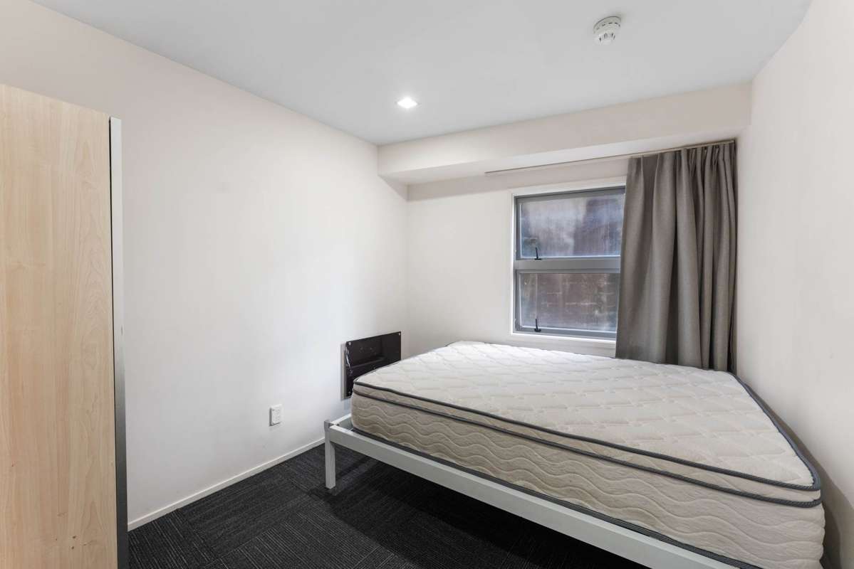 616/21-23 Whitaker Place_2