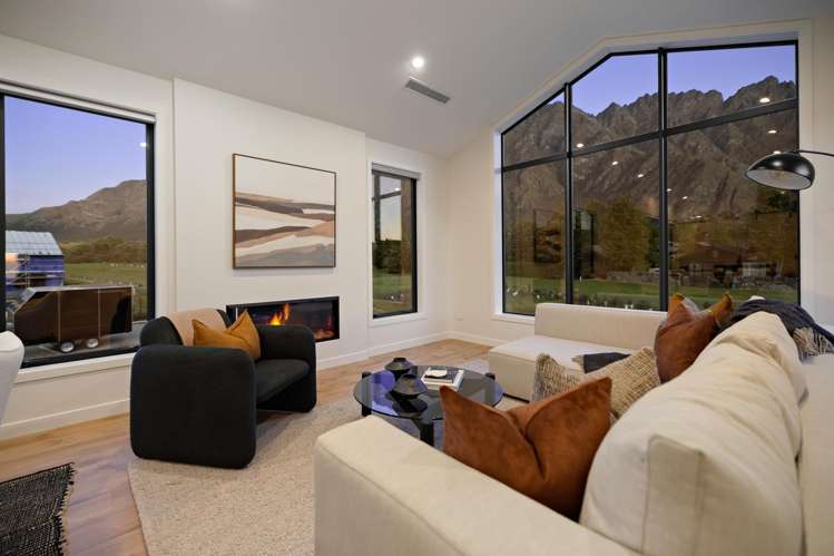 13 Taurus Lane Jacks Point_33