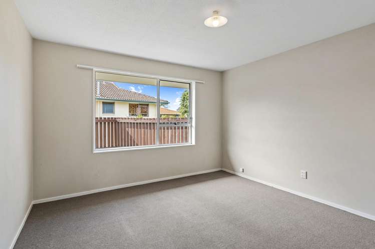 1/11 Wanstead Place Woolston_7