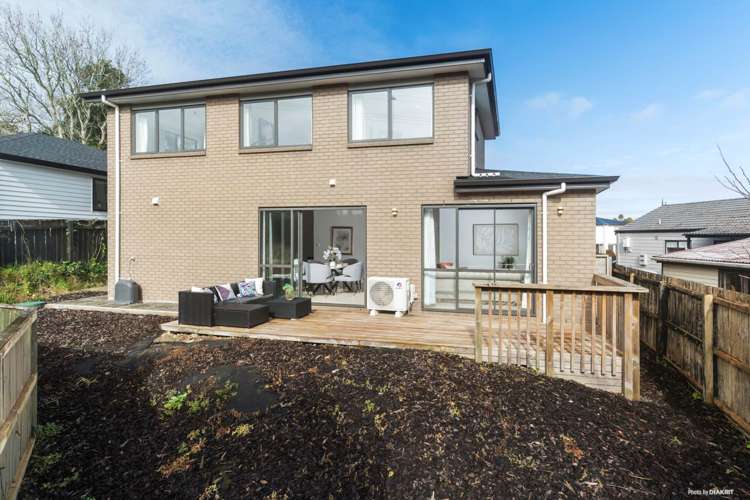 71a Santiago Crescent Unsworth Heights_11