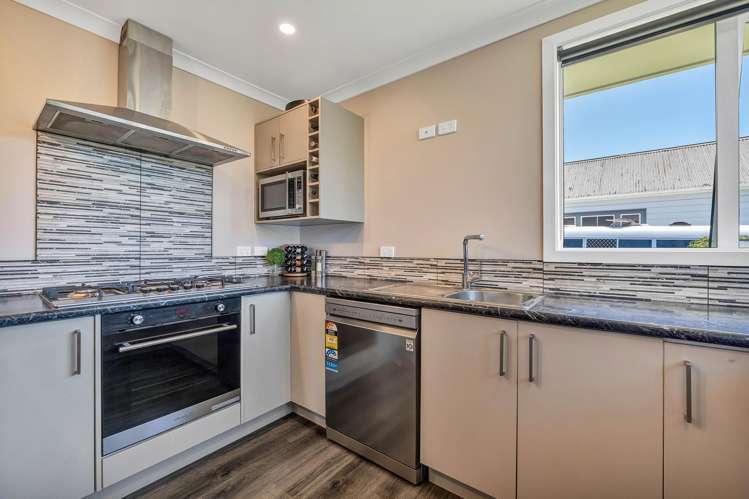 63 Domett Street Waitara_8