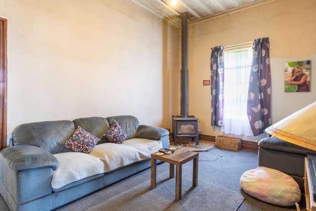 7 Cole Street Dannevirke_4
