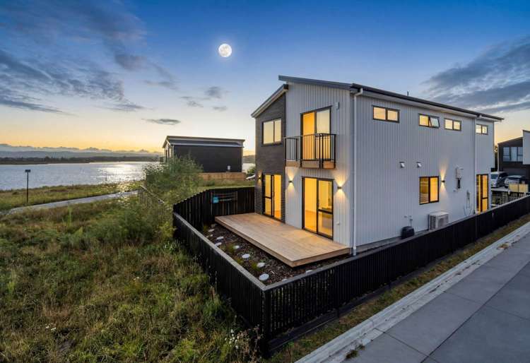 74 Picnic Point Road Hobsonville_16