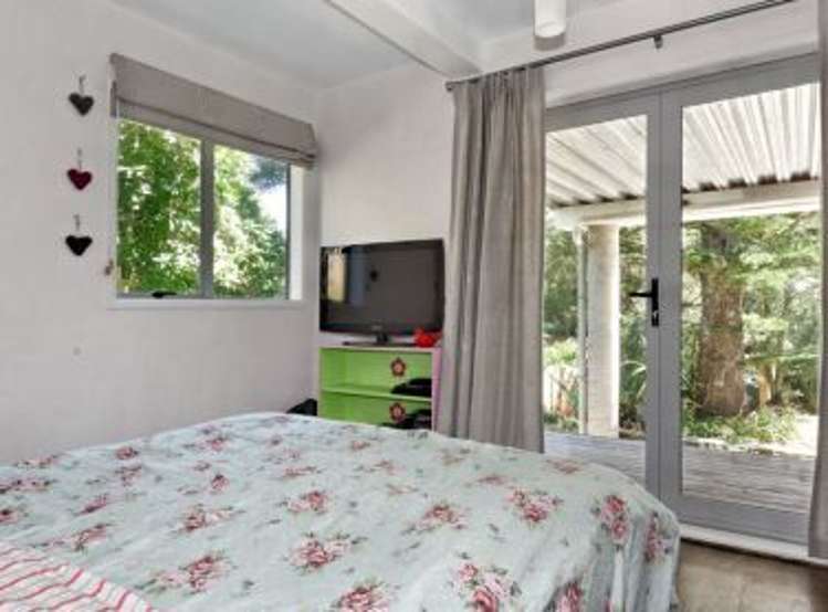 44 Minnehaha Avenue Titirangi_7