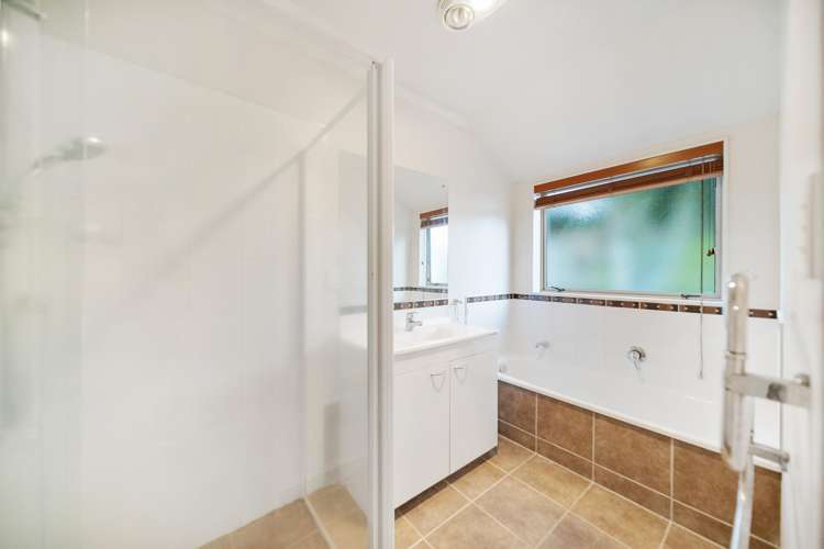 166 Princes Street West Pukekohe_15