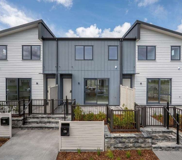 138 Pepene Avenue_0