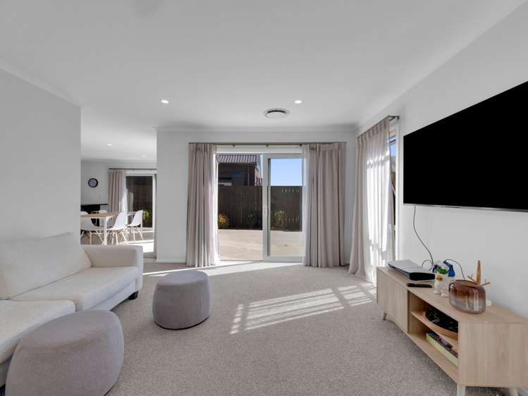 32 Earp Crescent Chartwell_7