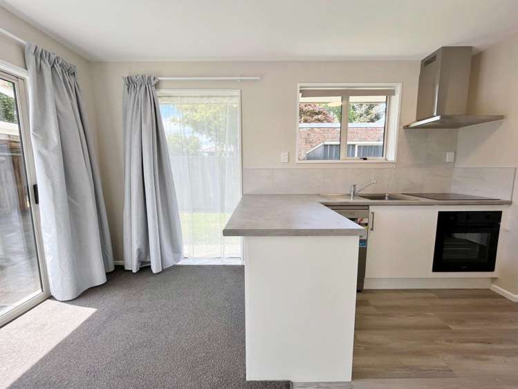2/481 Barrington St Addington_5