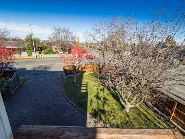 34 Alford Forest Road Allenton_16