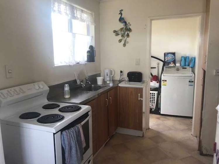 16 Etherton Drive Manurewa_6