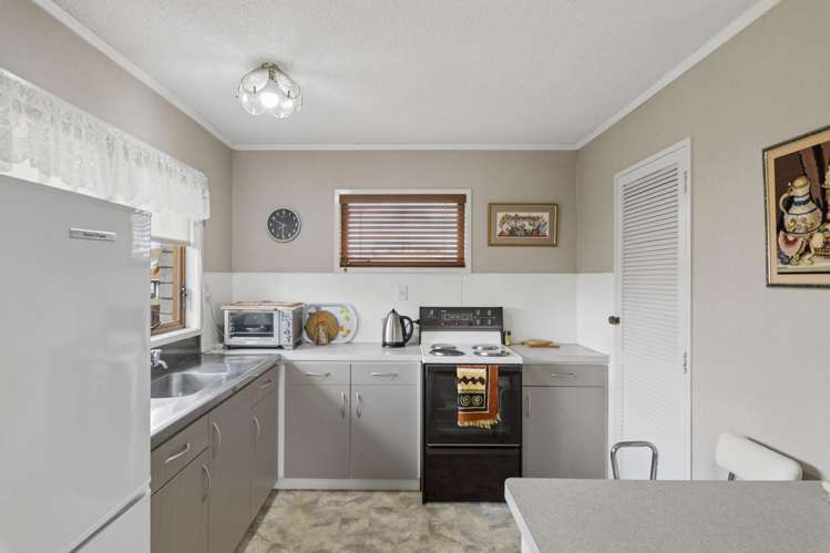 B/48 Hakanoa Street Huntly_6