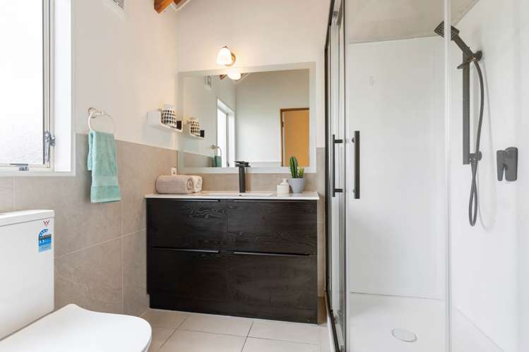 1/85 Ocean View Road Hillcrest_11