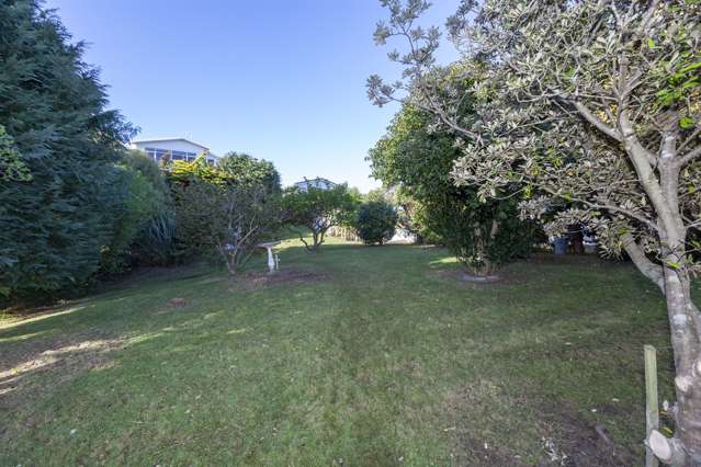 17 Kiwi Road Raumati Beach_2