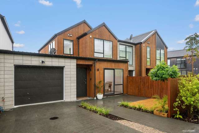 64 Arran Point Parade Orewa_1