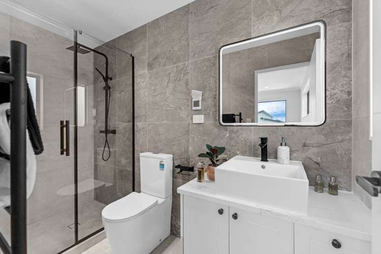 4 Ivy Lane Karaka_16