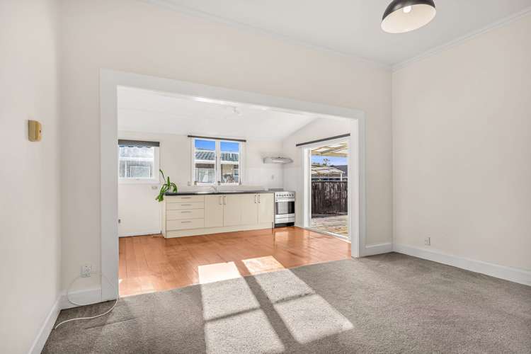 4 Exeter Street Stoke_9