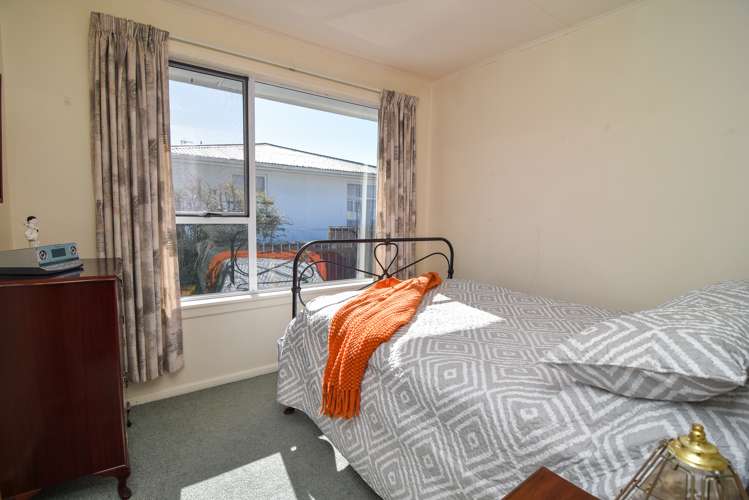 127 Lincoln Road Carterton_8