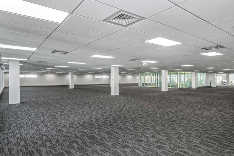 162 Victoria Street West City Centre_1