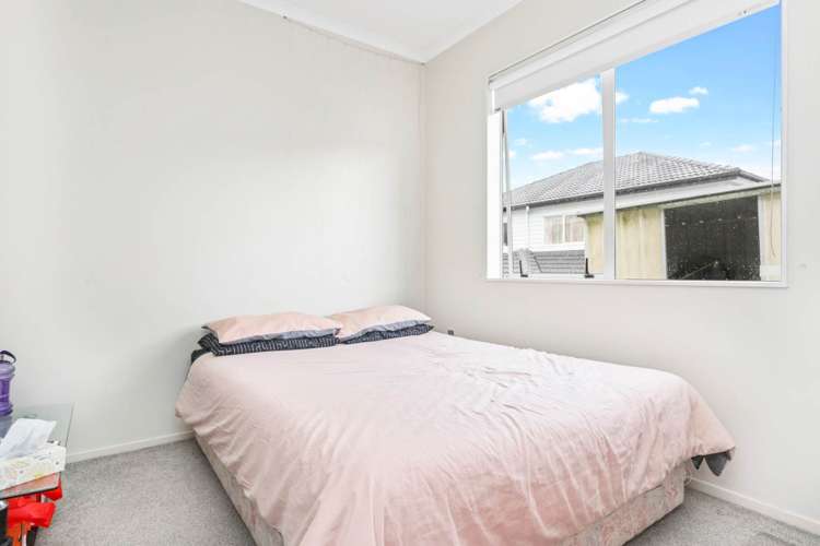 8 Savina Court Flat Bush_7
