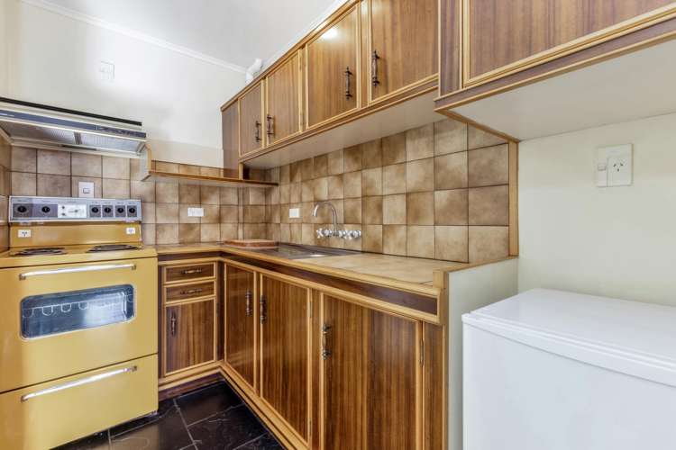 102 Glendale Road Glen Eden_12