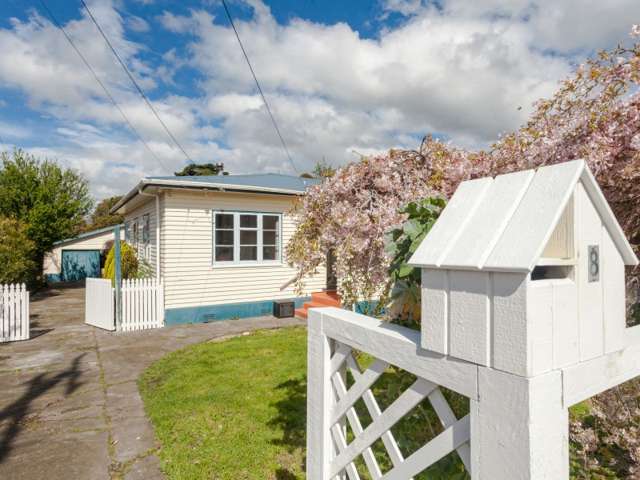 8 Birdwood Street Featherston_2