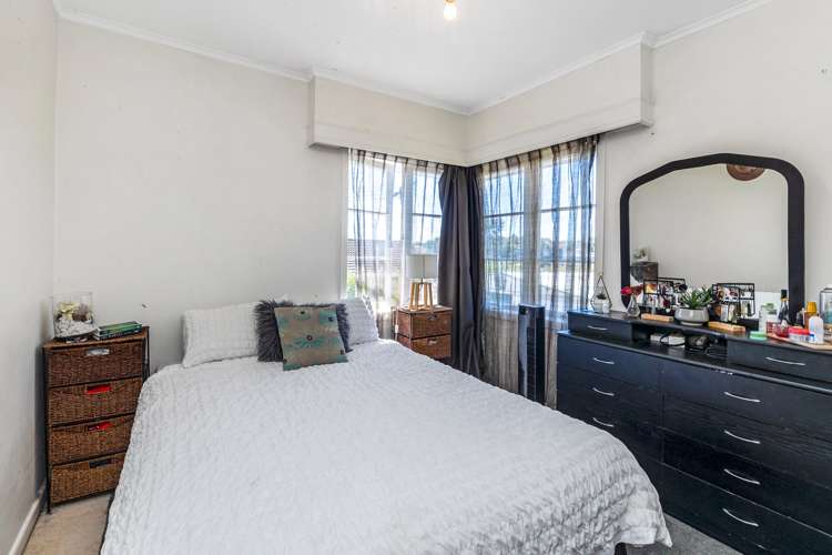 30 Seabrook Avenue New Lynn_16