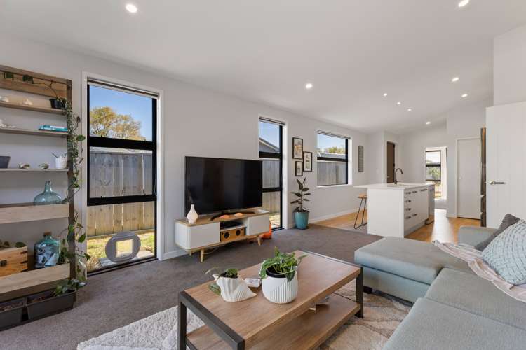 64 Franks Way Papamoa_11