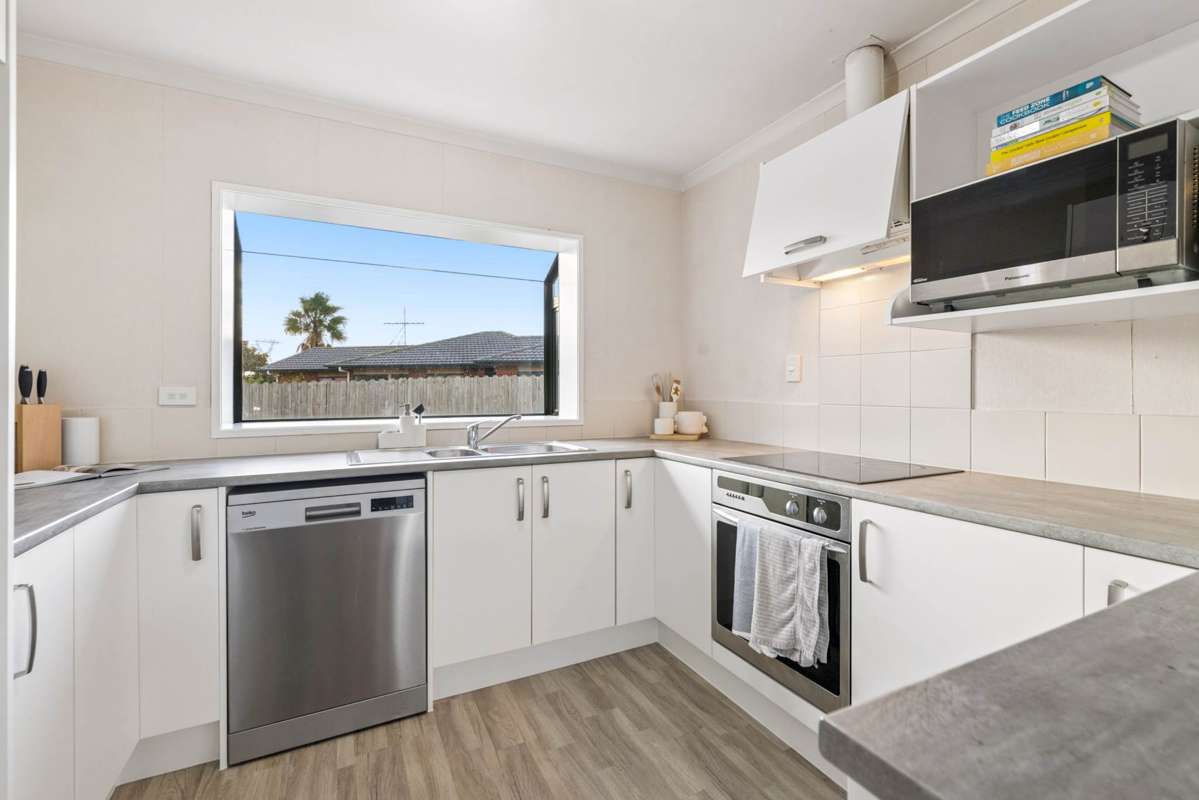 42 Medvale Avenue_5
