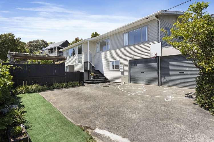 2/91 Deep Creek Road Waiake_19