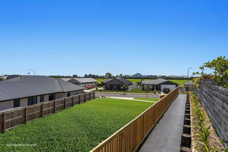 6 Takahe Close_3