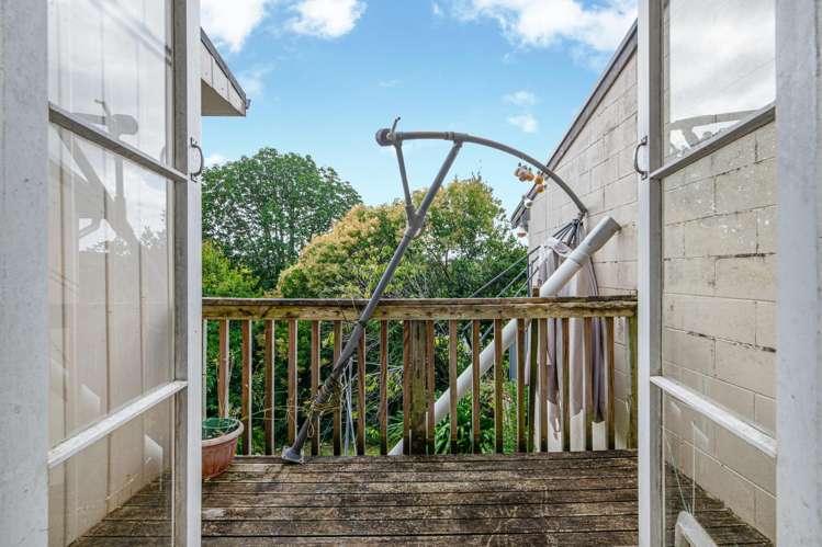 1/2 Kashmir Road Glen Eden_12