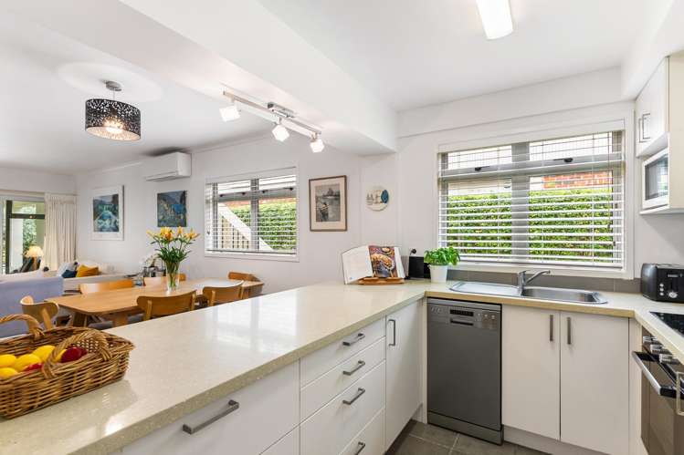 2/40 Speight Road Kohimarama_7