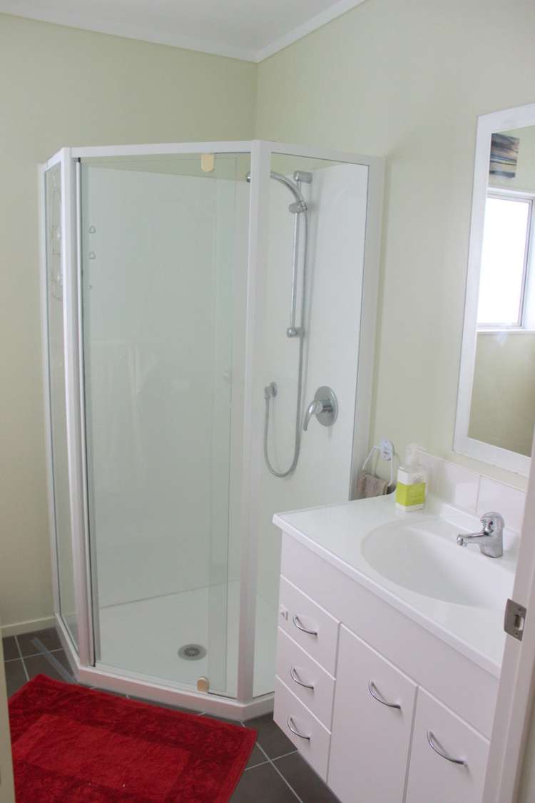 28 Hancock Grove Mangawhai_11