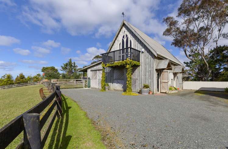 144 Wade River Road Wade Heads_16