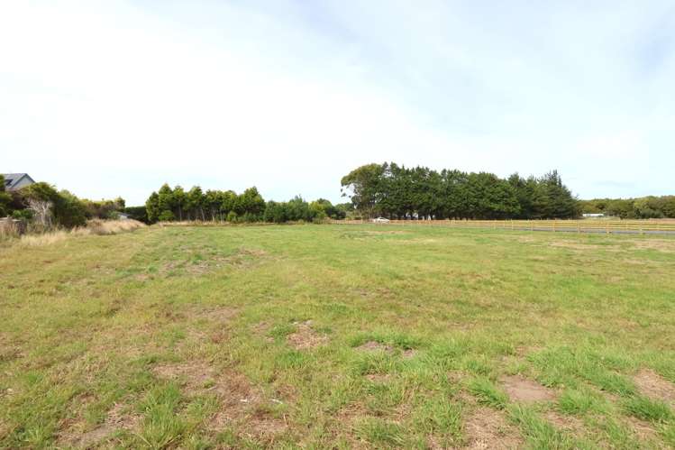 22 - 30 Ti Kouka Way Otatara_7