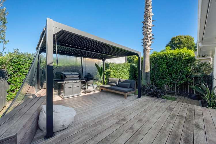 2/12 Pandora Place Pakuranga_14