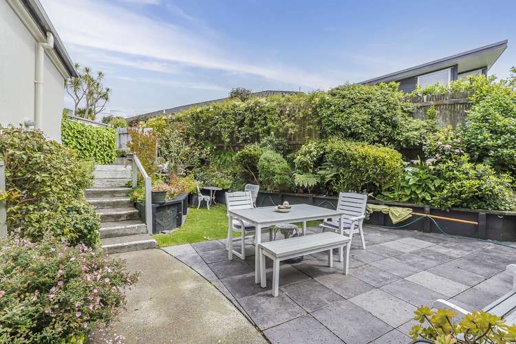 13 Signallers Grove Strathmore Park_15