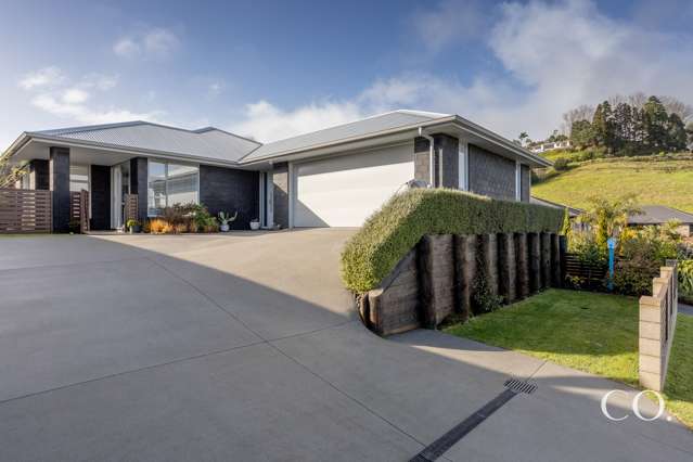 284 Ballintoy Park Drive Welcome Bay_1