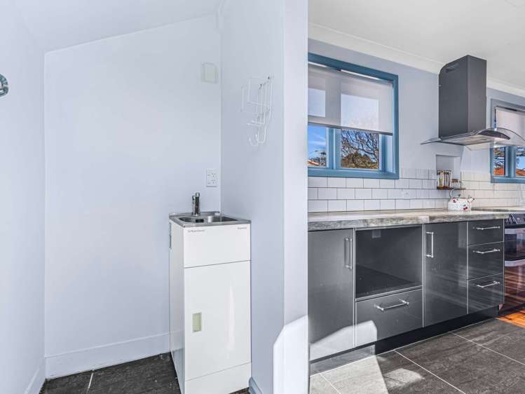 86 Nuffield Avenue Marewa_18