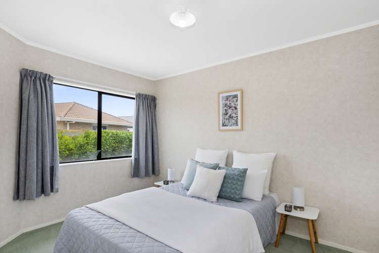 45 Ocean Crest Papamoa_12