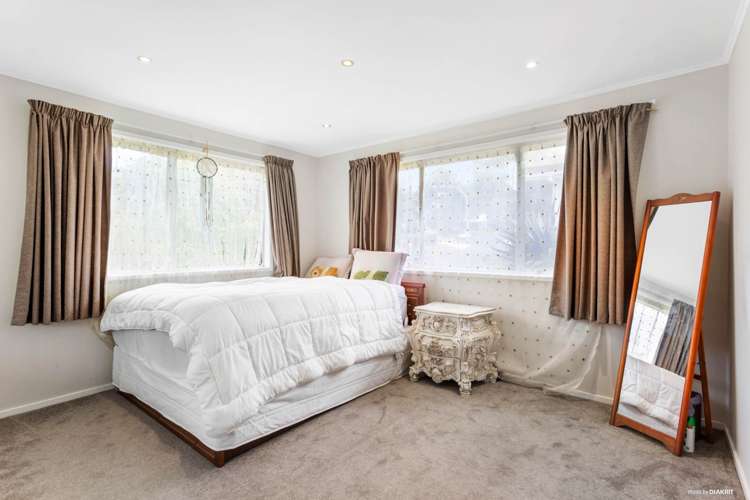 1/19 Regency Place Sunnynook_8