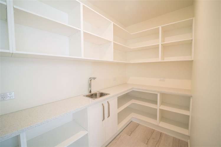 17 Edwin Ebbett Place Wigram_12