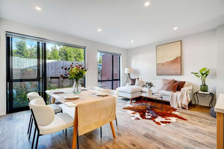 6 Te Rorea Lane Mount Roskill_8