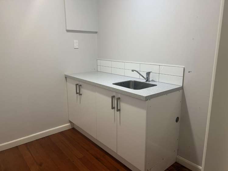 2/27 Trevelyan Street Onekawa_9