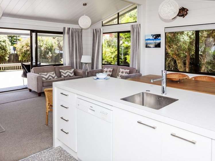 7 Courtney Close Pauanui_15