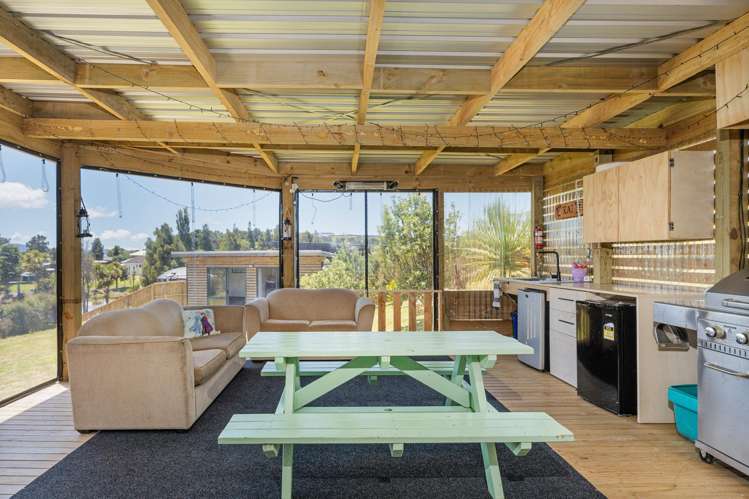 24 Oliver Leighs Drive Cooks Beach_14