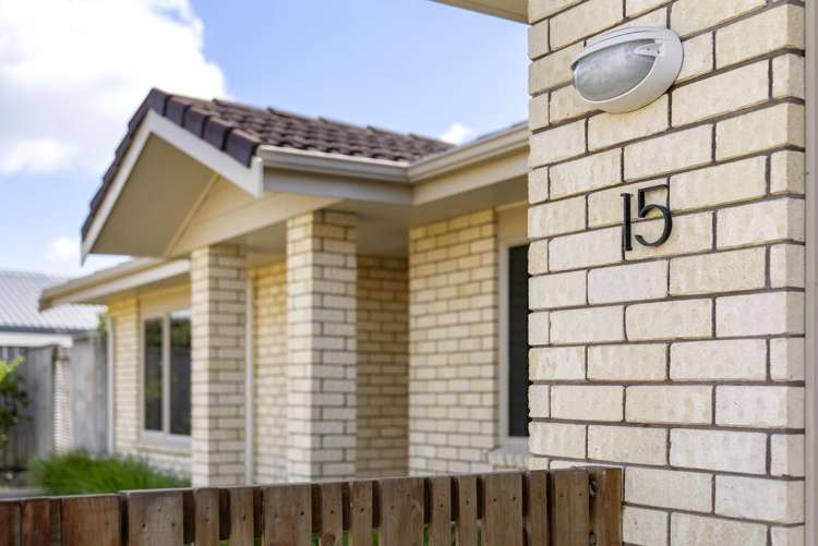 15 Emery Place Papamoa_1