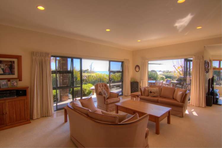 28 Omana Heights Drive Maraetai_9