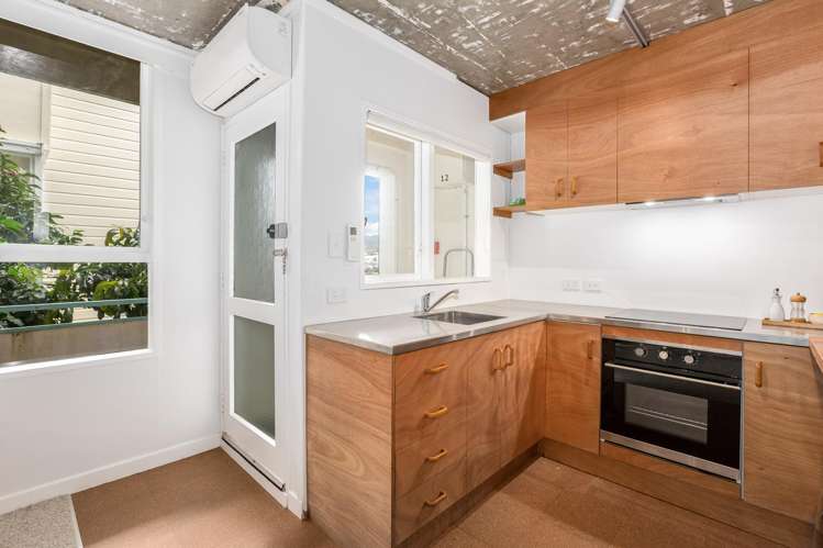 12/60 Rintoul Street_5