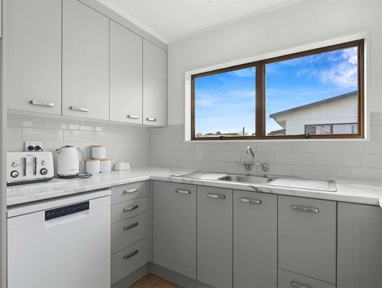 6 Alpha Avenue Coastlands_7